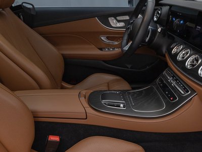 MERCEDES-BENZ E-CLASS - 9