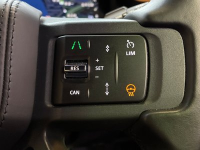 2024 LAND Rover DEFENDER 缩略图 18