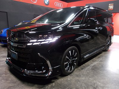 2024 Toyota ALPHARD — фото 1