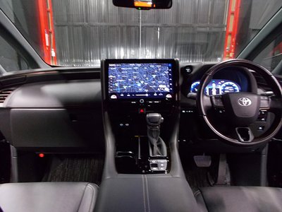 2024 Toyota ALPHARD — миниатюра 17