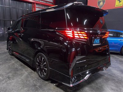 2024 Toyota ALPHARD — фото 8