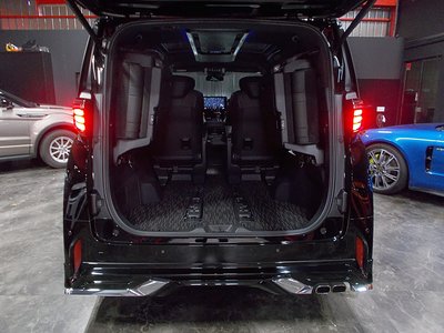 2024 Toyota ALPHARD — миниатюра 19