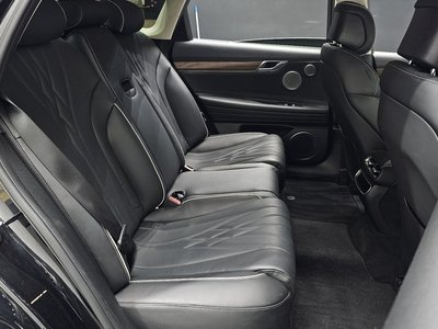 صورة مصغرة 27 لـ 2022 Genesis ELECTRIFIED G80 (RG3)