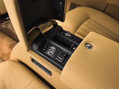 صورة مصغرة 35 لـ 2007 ROLLS-ROYCE PHANTOM