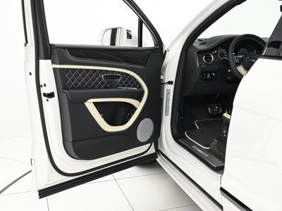 BENTLEY BENTAYGA - 8