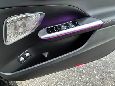 2025 Mercedes-BENZ C-CLASS AMG — миниатюра 31