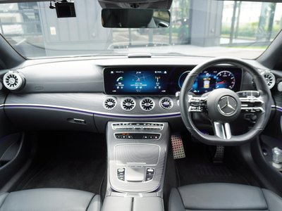 2020 Mercedes-BENZ E-CLASS 缩略图 18