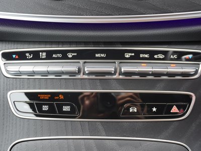 2020 Mercedes-BENZ E-CLASS 缩略图 24