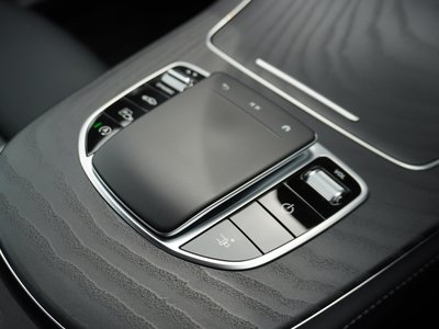 2020 Mercedes-BENZ E-CLASS 缩略图 25