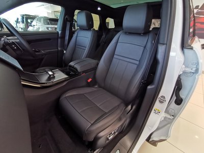 2025 LAND Rover RANGE ROVER EVOQUE — миниатюра 33