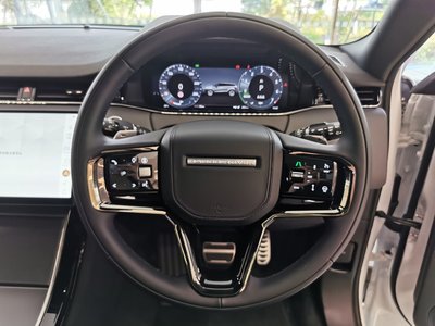 2025 LAND Rover RANGE ROVER EVOQUE — миниатюра 31
