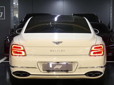 BENTLEY FLYING SPUR - 3