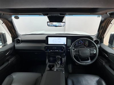 2024 Toyota LAND CRUISER 250 photo 10