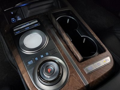 GENESIS G80 (RG3) - 9