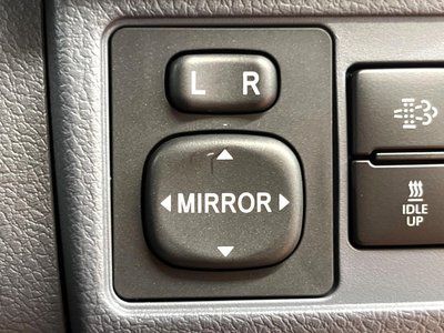 صورة مصغرة 27 لـ 2025 Toyota LAND CRUISER 70