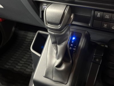 صورة مصغرة 43 لـ 2025 Toyota LAND CRUISER 70