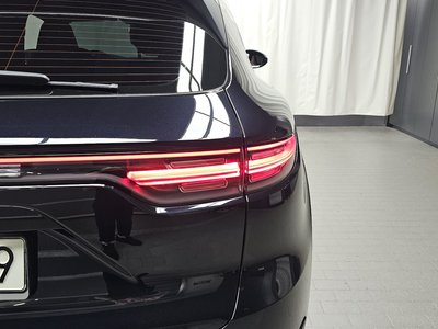 PORSCHE CAYENNE - 10