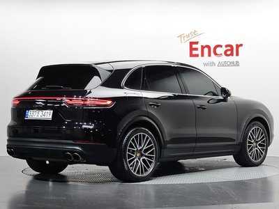 PORSCHE CAYENNE - 4