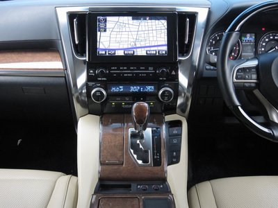 2017 TOYOTA ALPHARD 缩略图 19