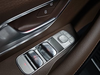 2025 Mercedes-BENZ GLE 缩略图 26