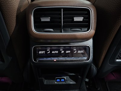 2025 Mercedes-BENZ GLE 缩略图 37