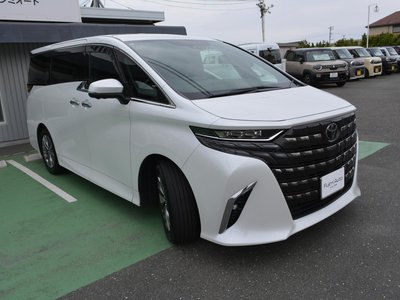 TOYOTA ALPHARD - 4