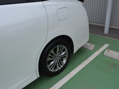 TOYOTA ALPHARD - 8