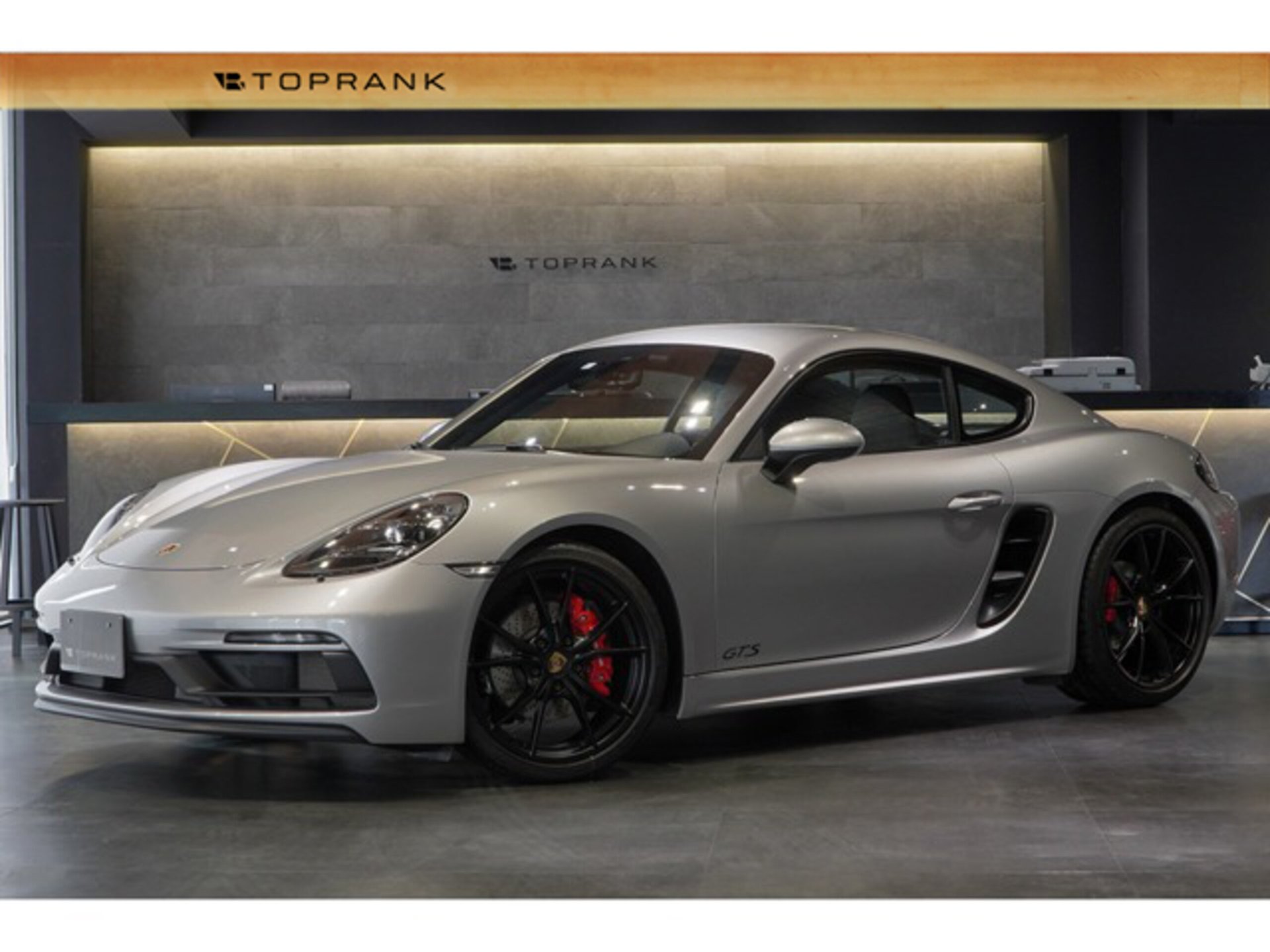 PORSCHE 718 CAYMAN - View 1