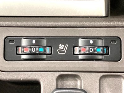 TOYOTA LAND CRUISER PRADO - 7