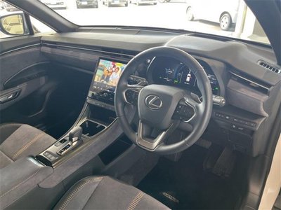 2025 Lexus LBX 缩略图 44