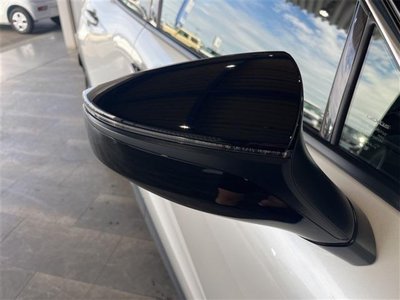 2025 Lexus LBX 缩略图 32