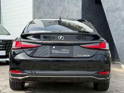 LEXUS ES - 3