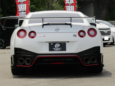 NISSAN GT-R - 3
