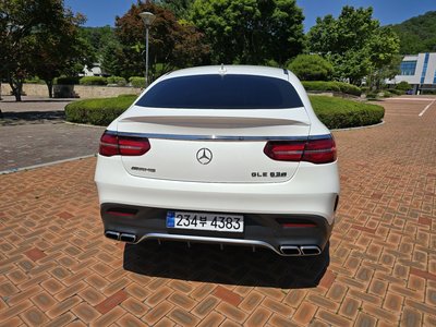 MERCEDES-BENZ GLE - 8