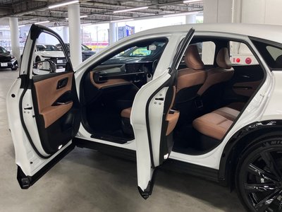 2023 Toyota CROWN SPORT thumbnail 18