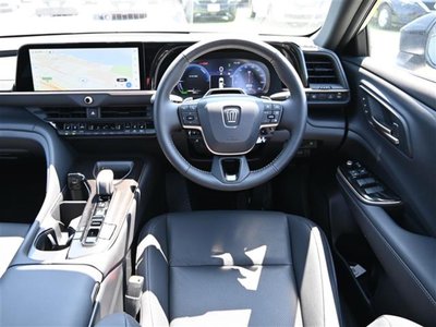 2025 Toyota CROWN ESTATE 照片 12