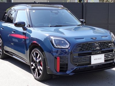 MINI COUNTRYMAN - 6