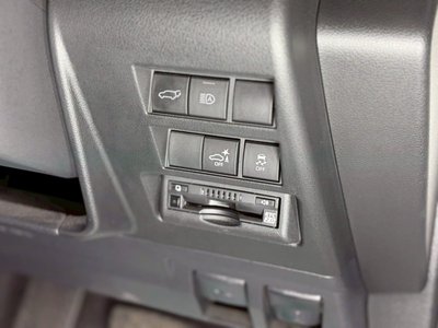 2023 Toyota LAND CRUISER 300 缩略图 34