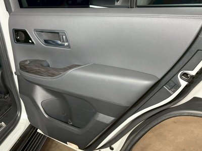 2023 Toyota LAND CRUISER 300 缩略图 21