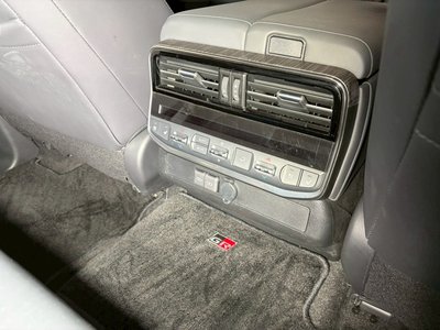 2023 Toyota LAND CRUISER 300 缩略图 25