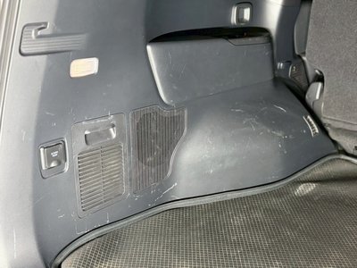 2023 Toyota LAND CRUISER 300 缩略图 17
