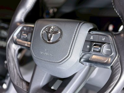 2023 Toyota LAND CRUISER 300 缩略图 33