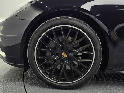 PORSCHE PANAMERA - 6