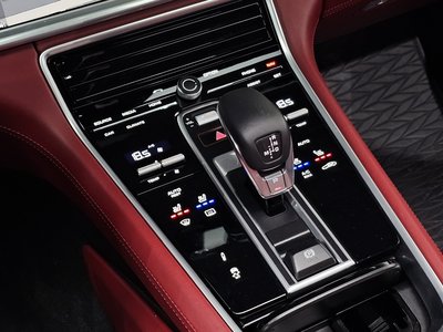 PORSCHE PANAMERA - 9