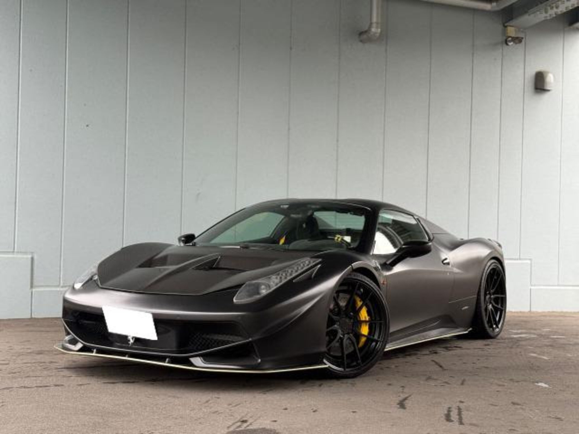 FERRARI 458 SPIDER - View 1