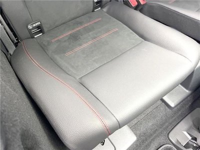 2024 Mercedes-BENZ GLB — миниатюра 24