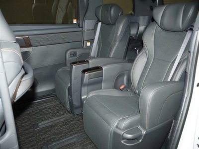 2025 Toyota ALPHARD thumbnail 12
