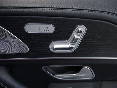 2026 Mercedes-BENZ GLS — миниатюра 54