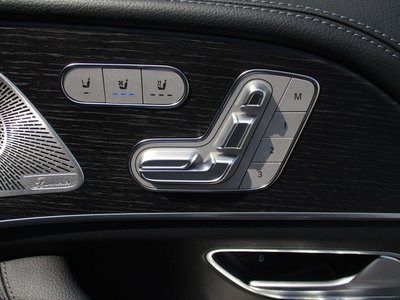 2026 Mercedes-BENZ GLS — миниатюра 23