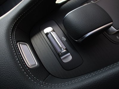 2026 Mercedes-BENZ GLS — миниатюра 45